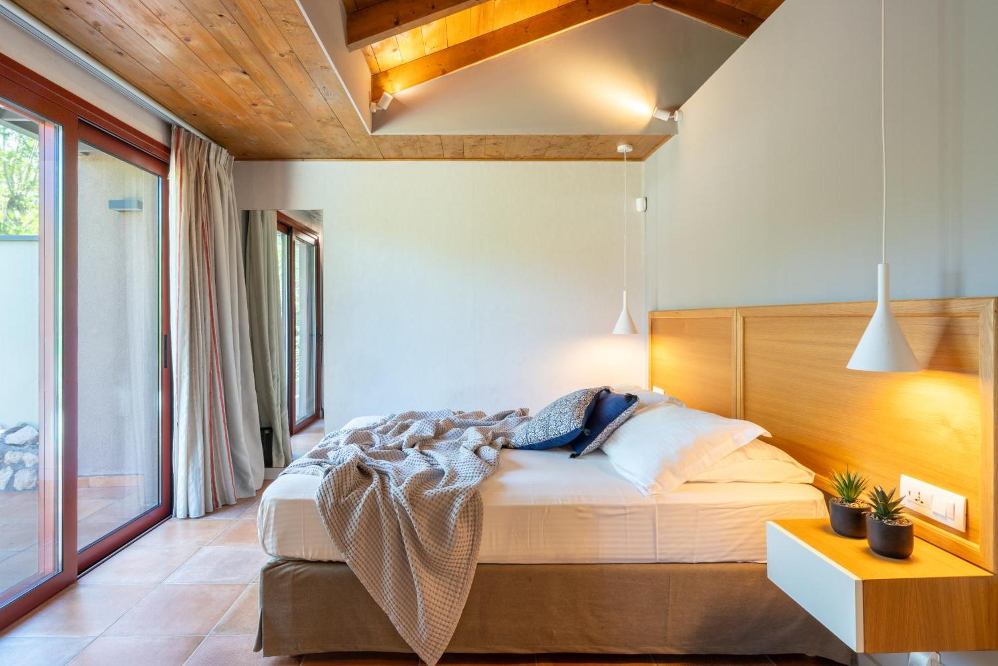 Klaritz Luxury Suites Lassi  Exterior foto