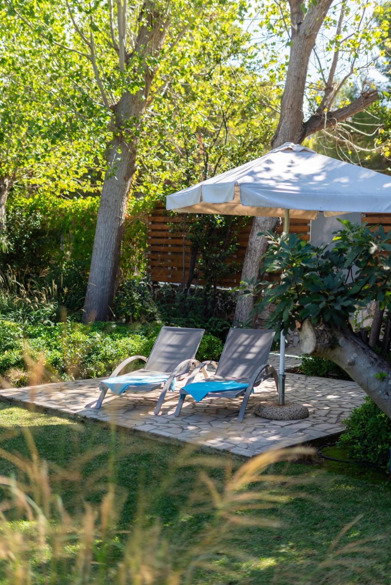 Klaritz Luxury Suites Lassi  Exterior foto